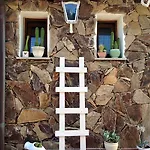 La Tasgia Bed & Breakfast 3*