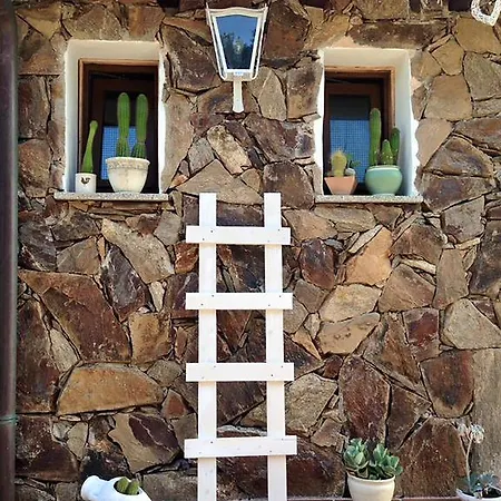 La Tasgia Bed & Breakfast *